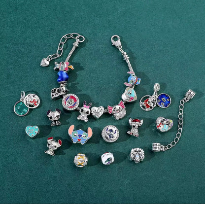 Stitchvent-Kalendarz Adwentowy Stitcha